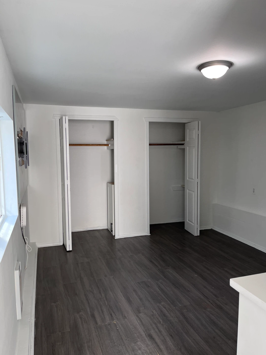 1 studio 1 bathroom at ground level for rent. SE Vancouver. - photo 4
