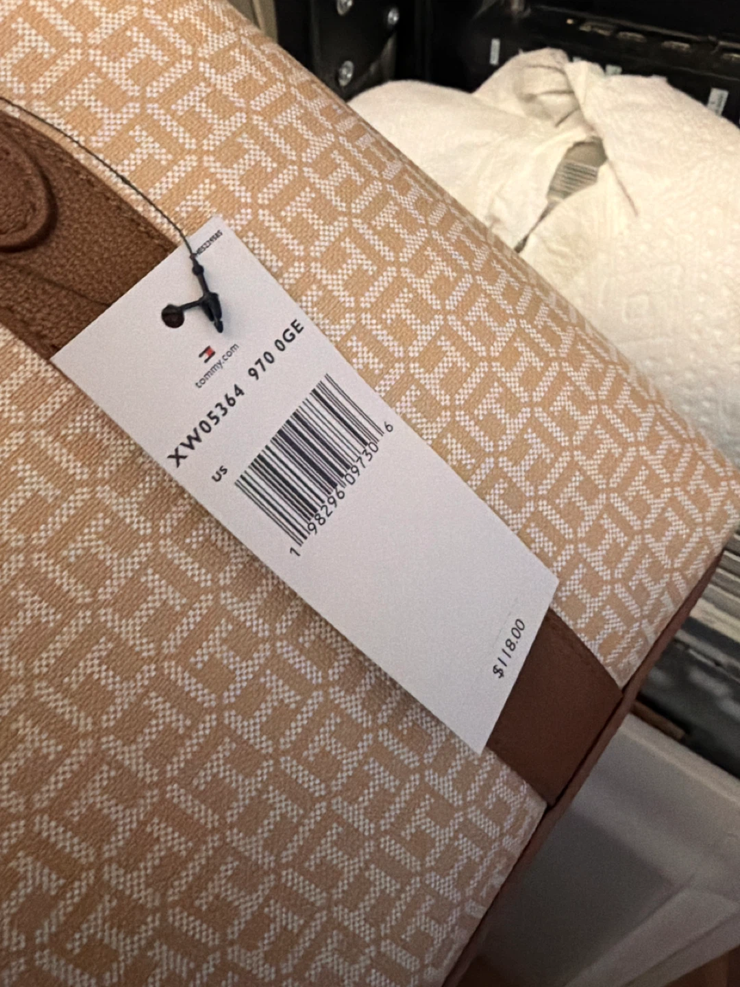 Tommy Hilfiger Monogram Tote Bag - photo 2