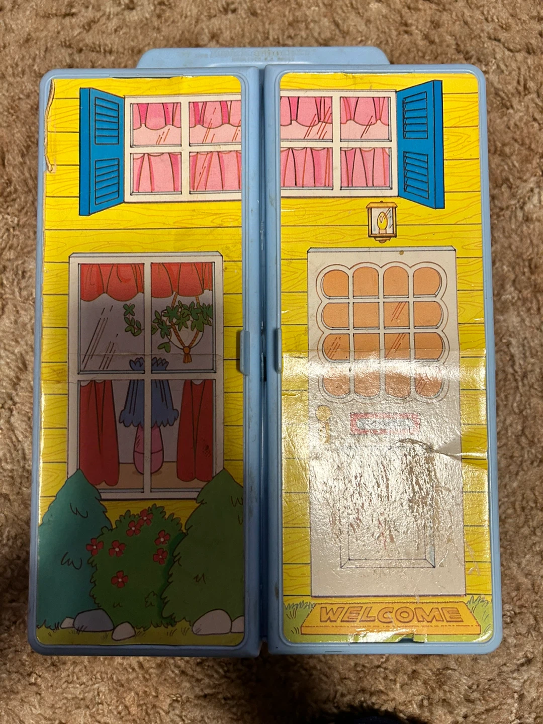 Snoopy Figurines with Carry Case