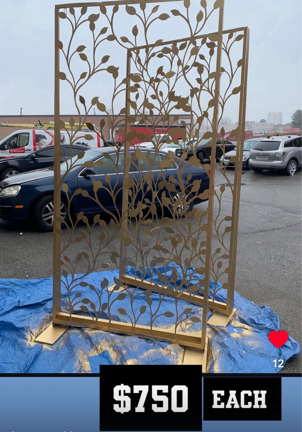 Gold Decorative Screen with Leaf Design