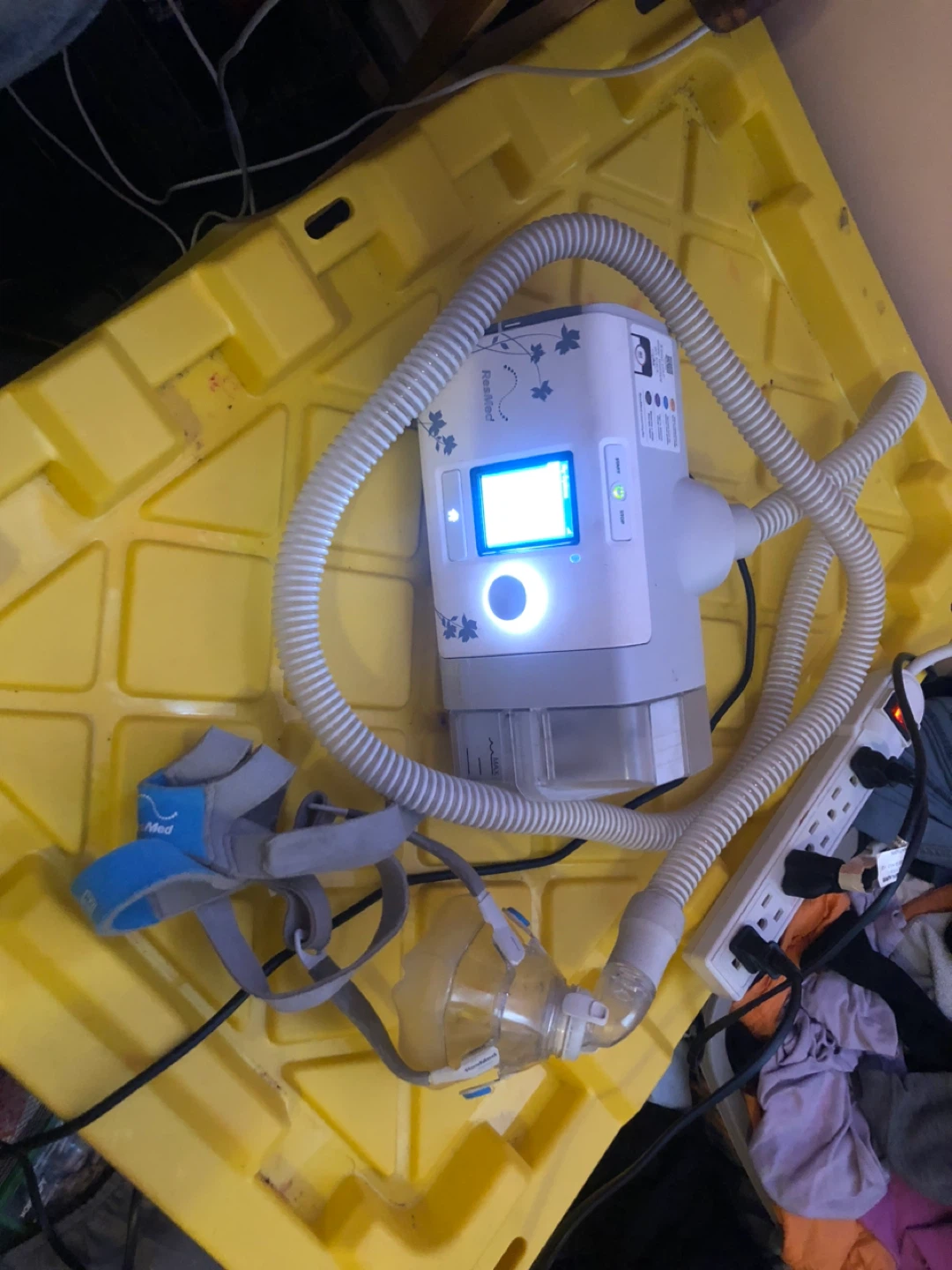 ResMed CPAP Machine with Mask and Carrying Case - photo 4