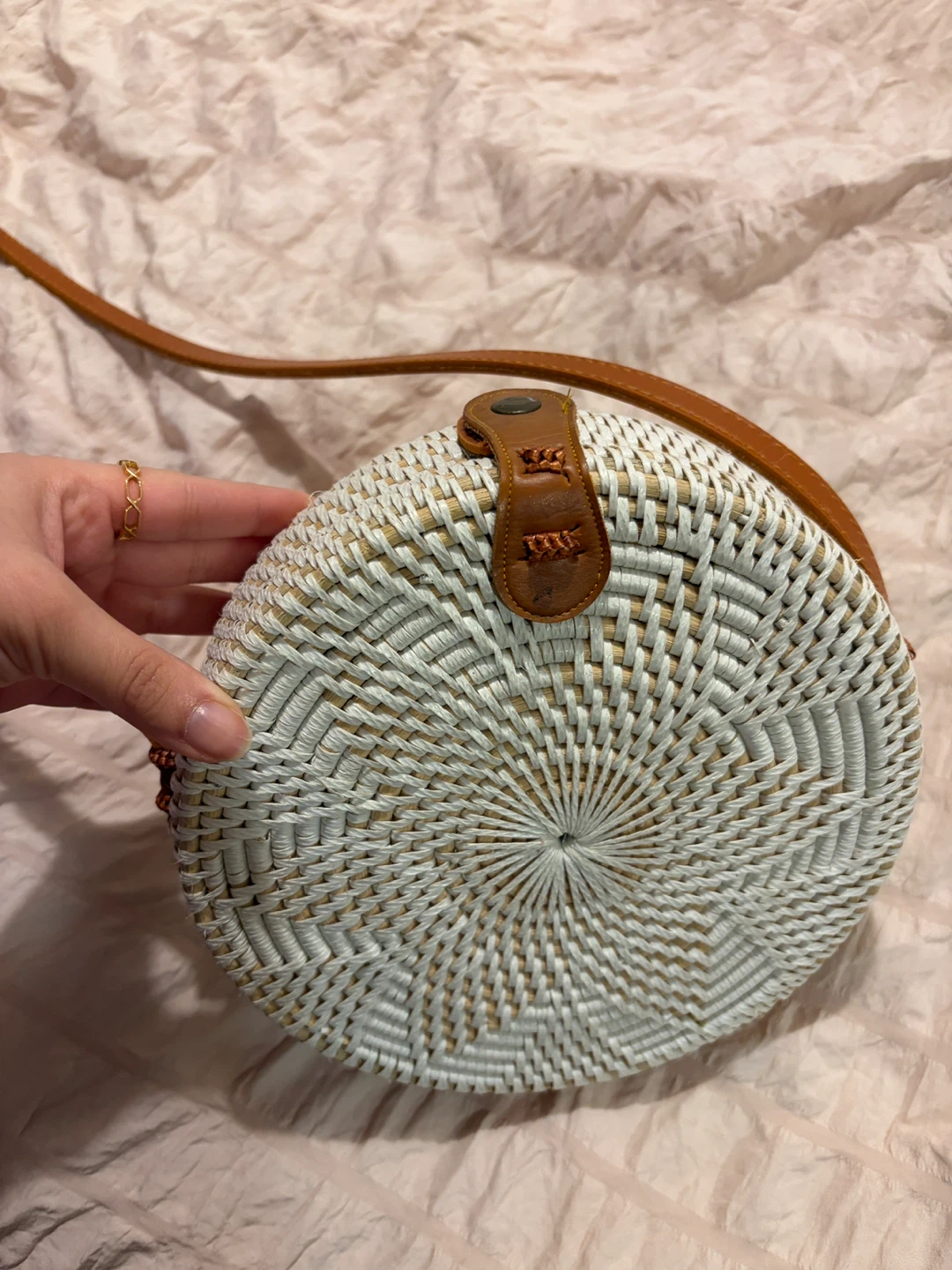 White Round Hand Woven Bag