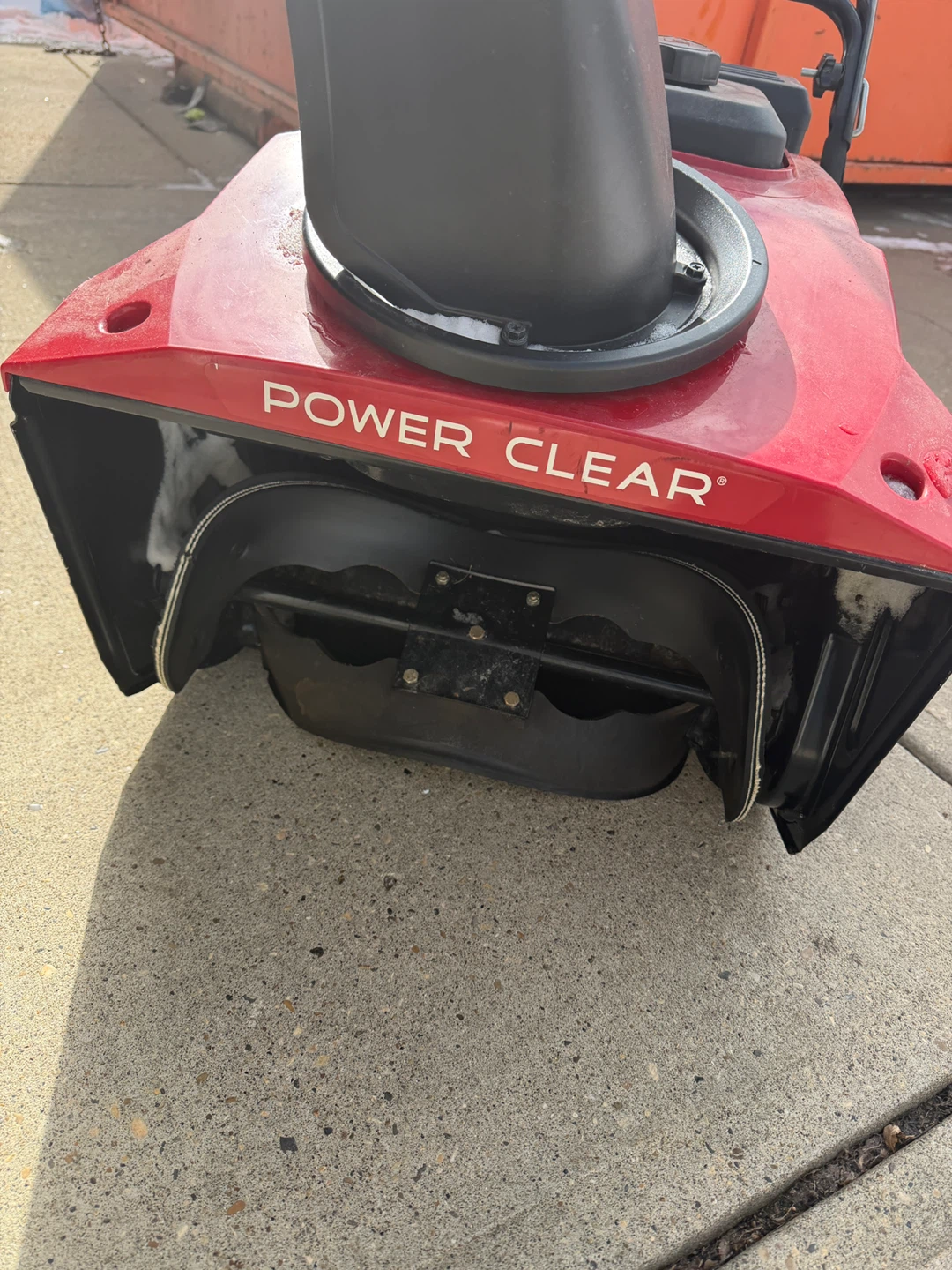 Toro Power Clear 1218 Snowblower - photo 3