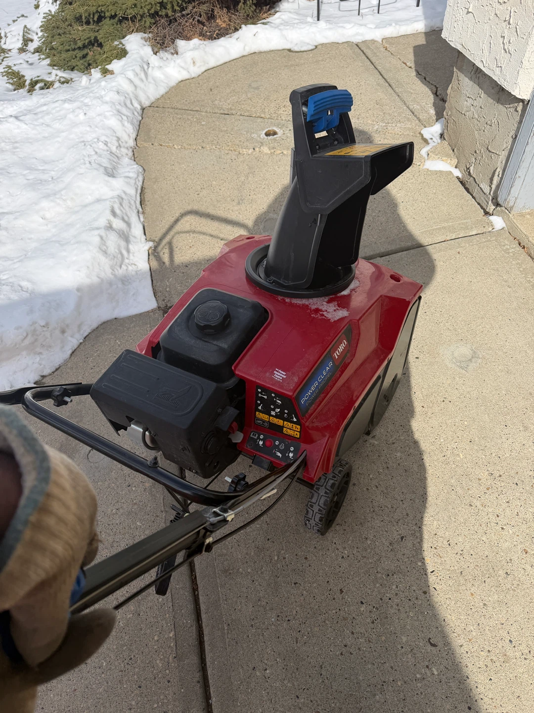 Toro Power Clear 1218 Snowblower - photo 5