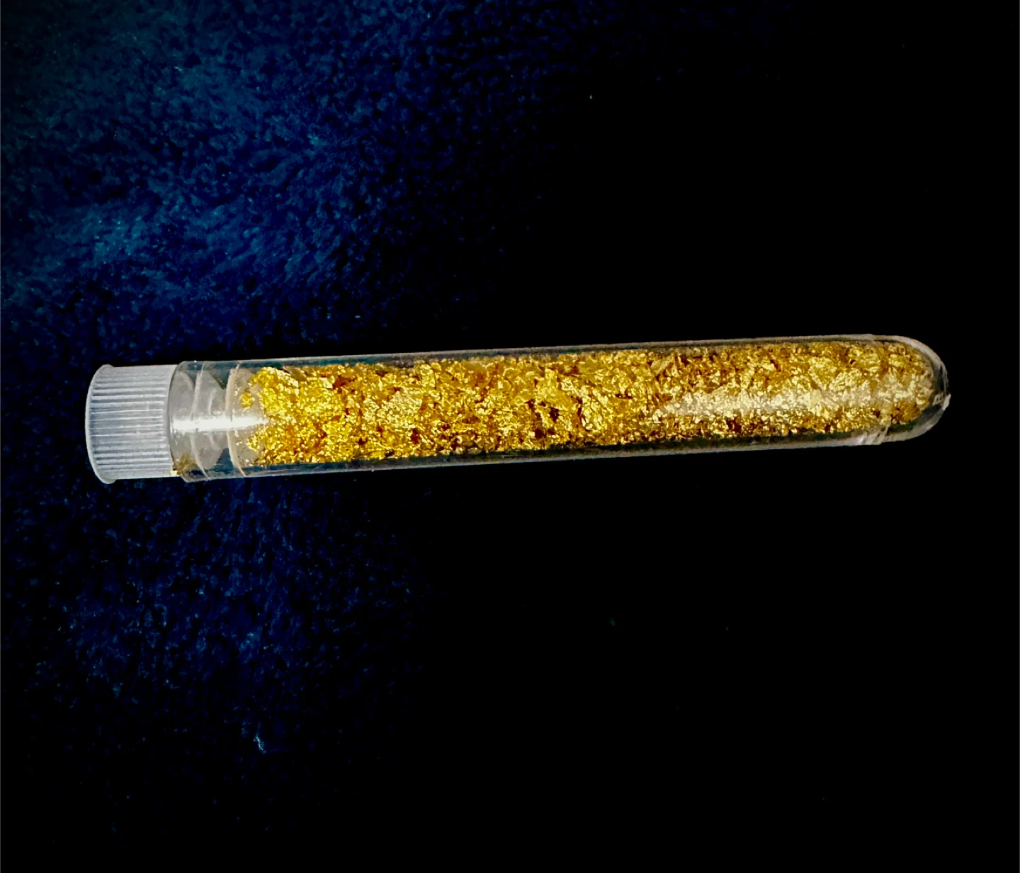 24k Gold Flakes in Vial - photo 2