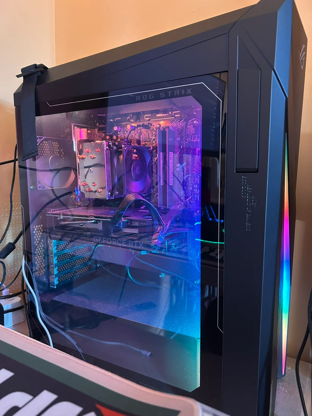ASUS ROG Strix gaming desktop - photo 4