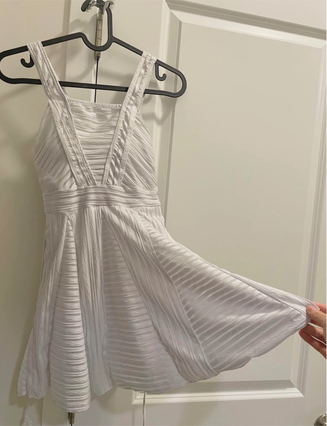 Size S • Cocktail Dress • White