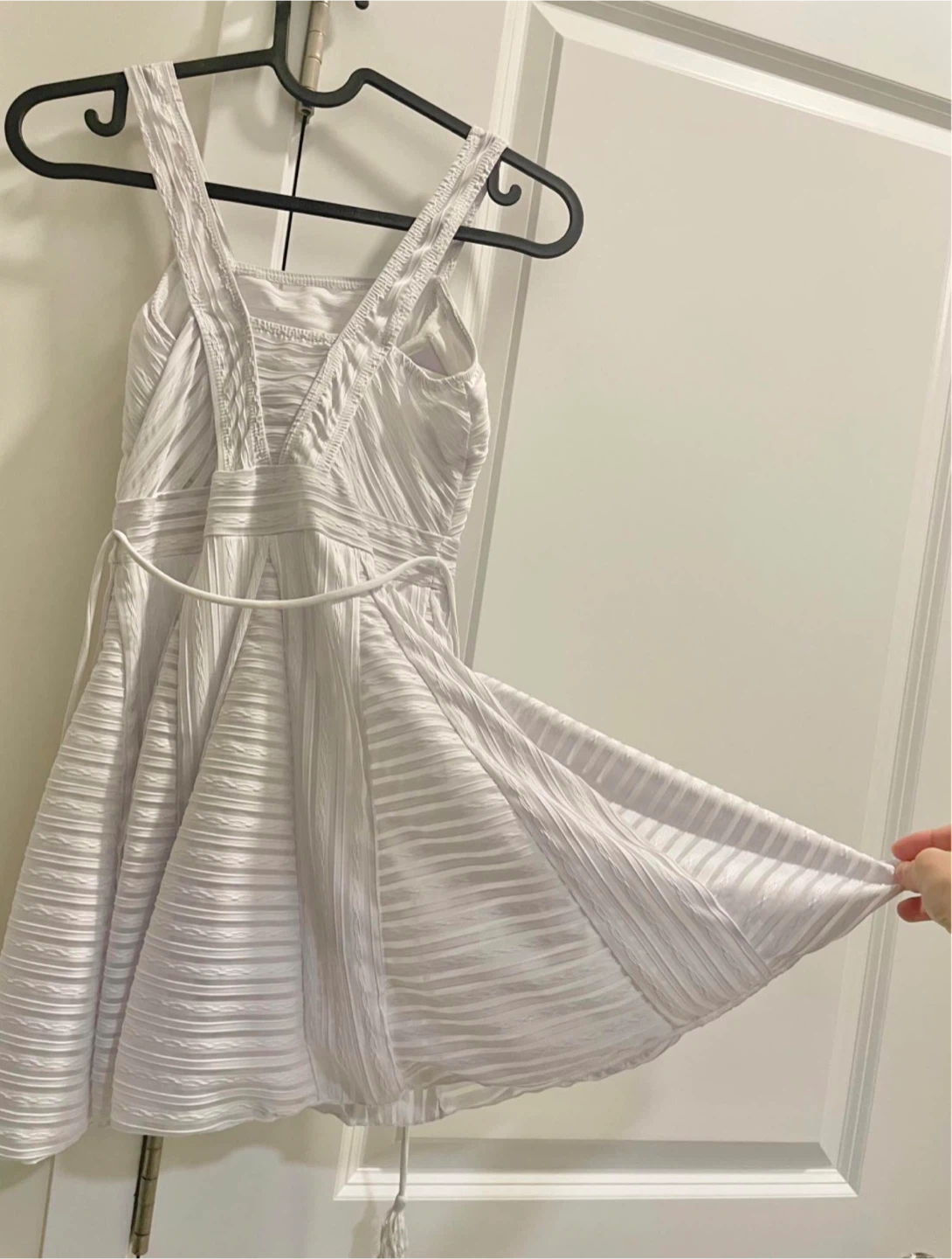 Size S • Cocktail Dress • White - photo 2