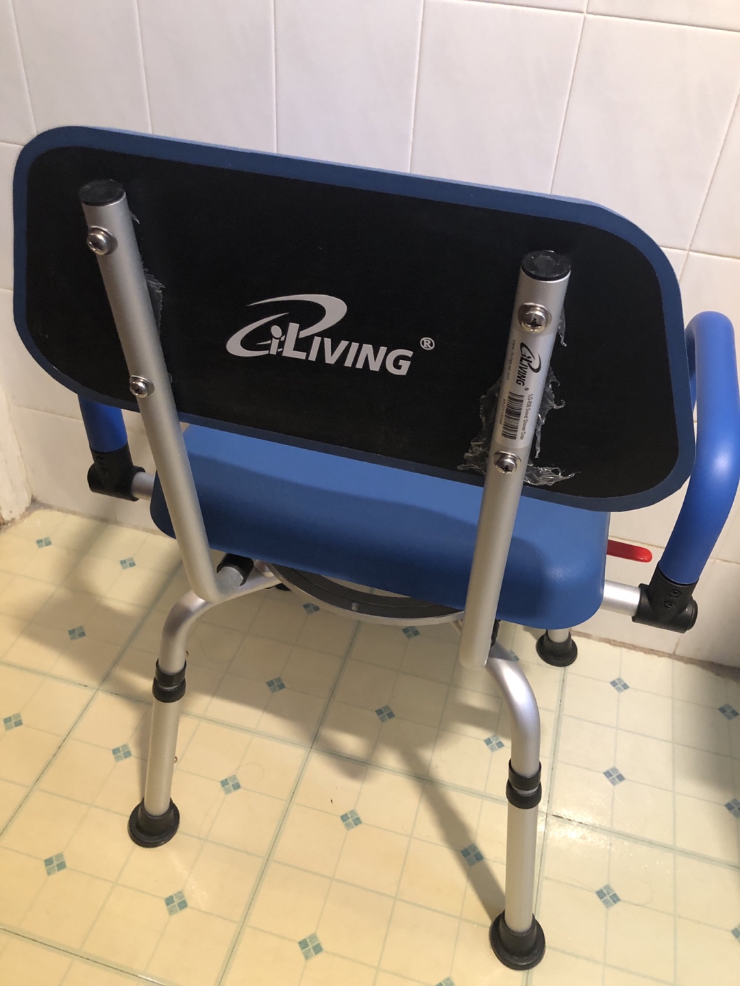 🥕 iLIVING Swivel Shower Chair with Padded Seat and Back - photo 3