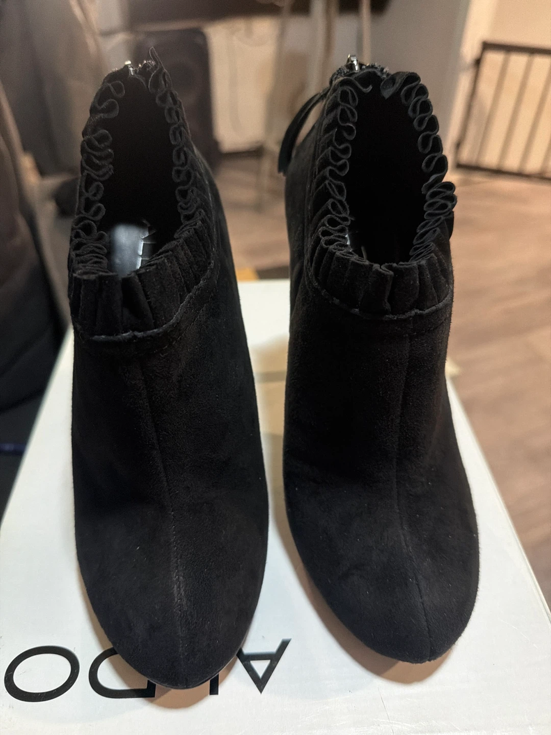 Aldo Black Suede Ankle Boots Size 37 - photo 2