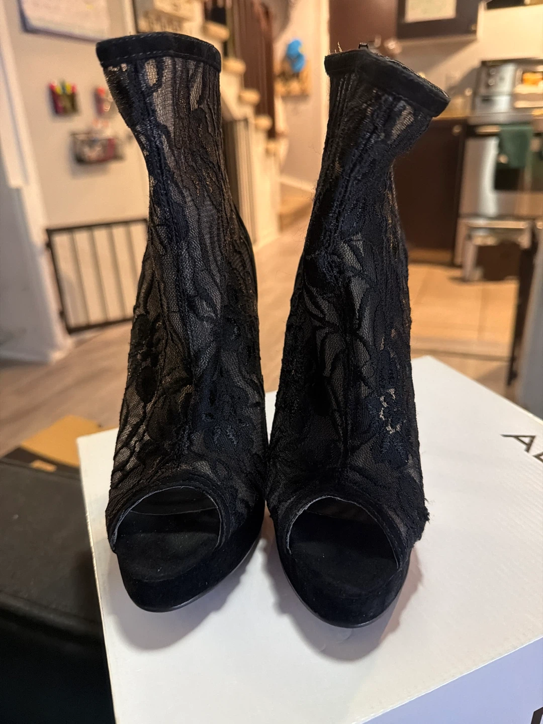 ALDO Black Lace Ankle Boots Size 36 - photo 4