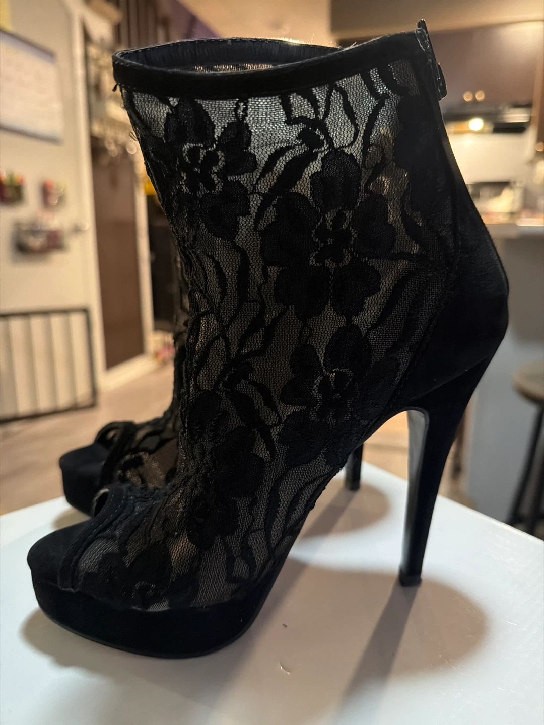 ALDO Black Lace Ankle Boots Size 36 - photo 3