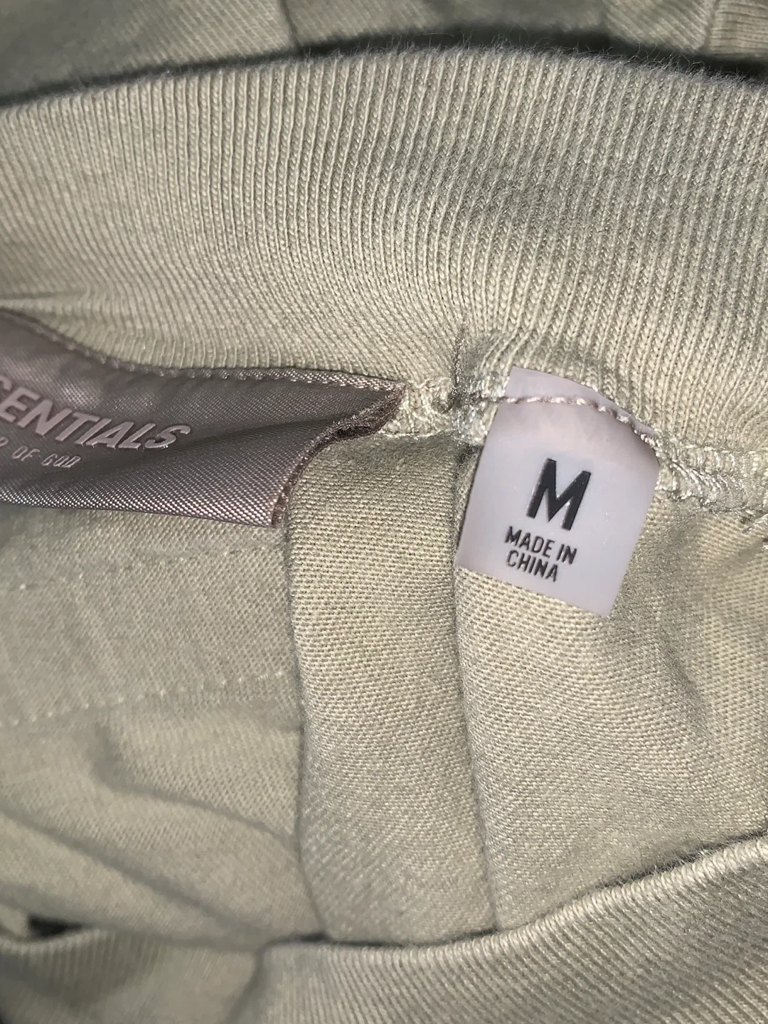 ESSENTIALS Fear of God T-Shirt - Pale Green - Medium - photo 3