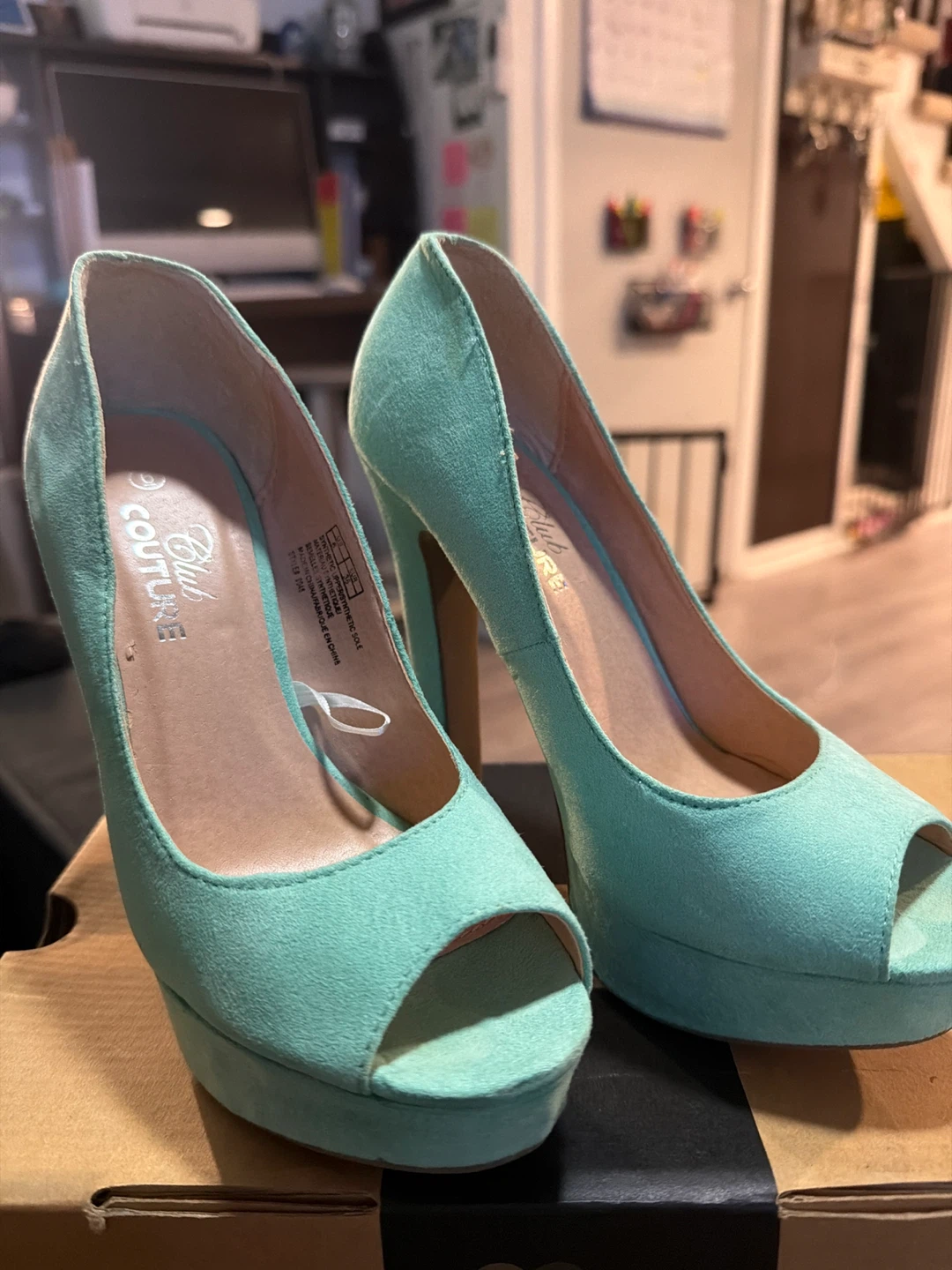 Club Couture Teal Peep Toe Platform Heels Size 36