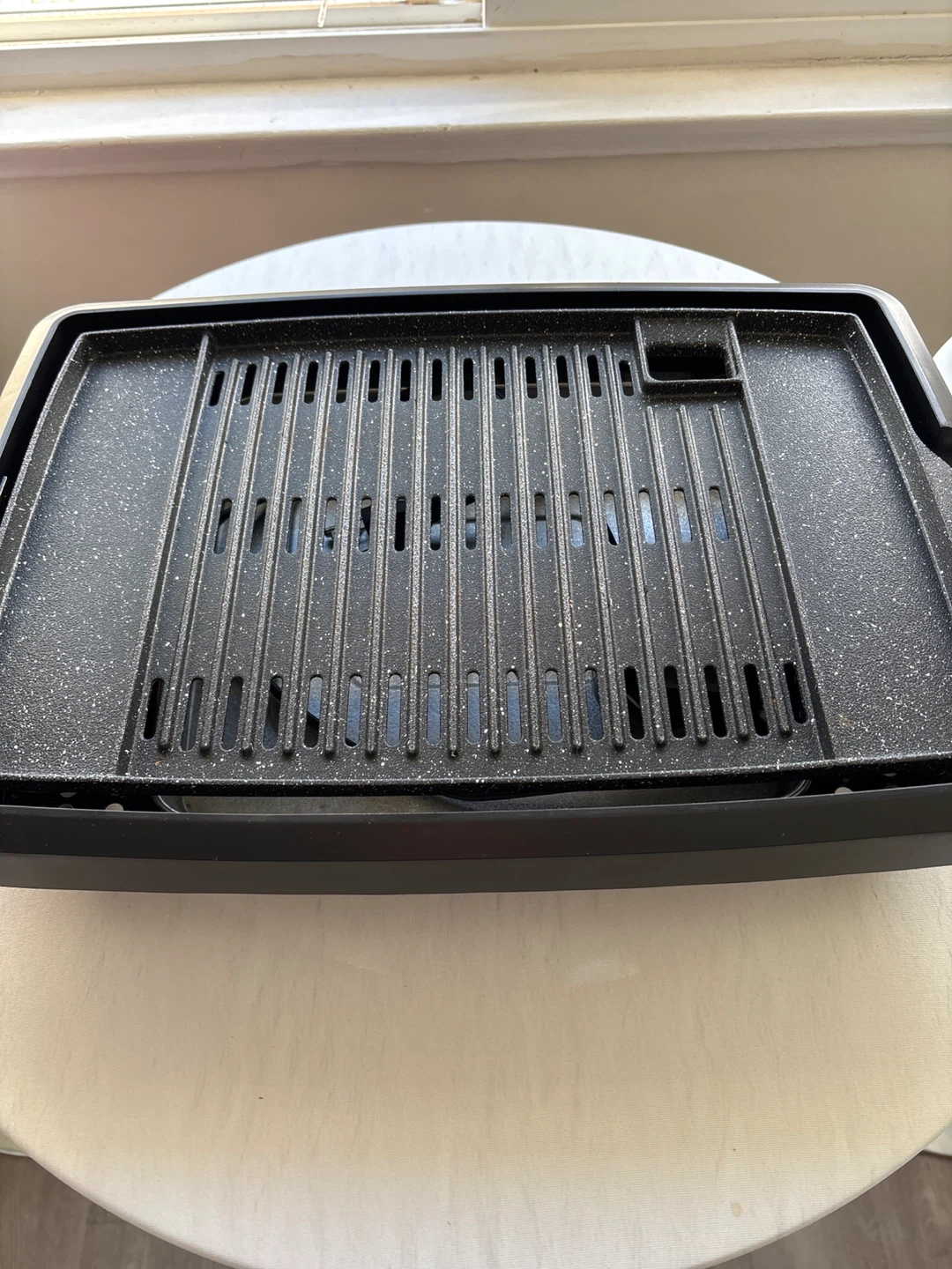 Starfrit The Rock Indoor Smokeless BBQ Grill - photo 3