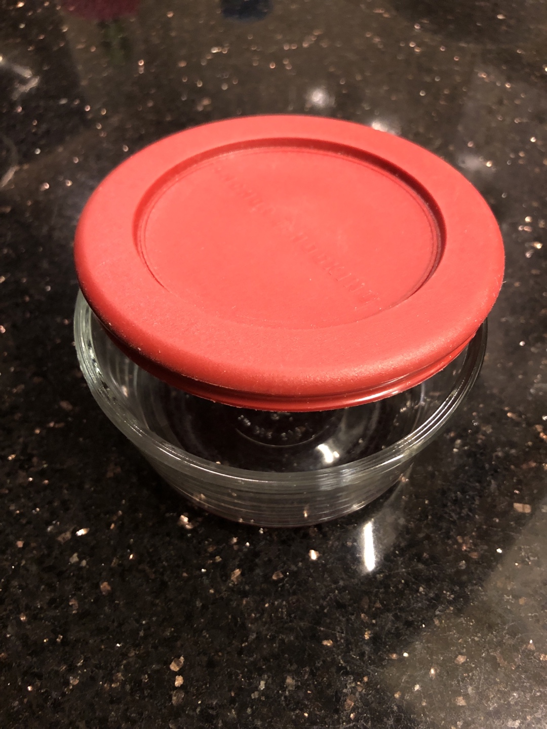 🥕 Anchor Hocking Glass Storage Bowl with Red Lid