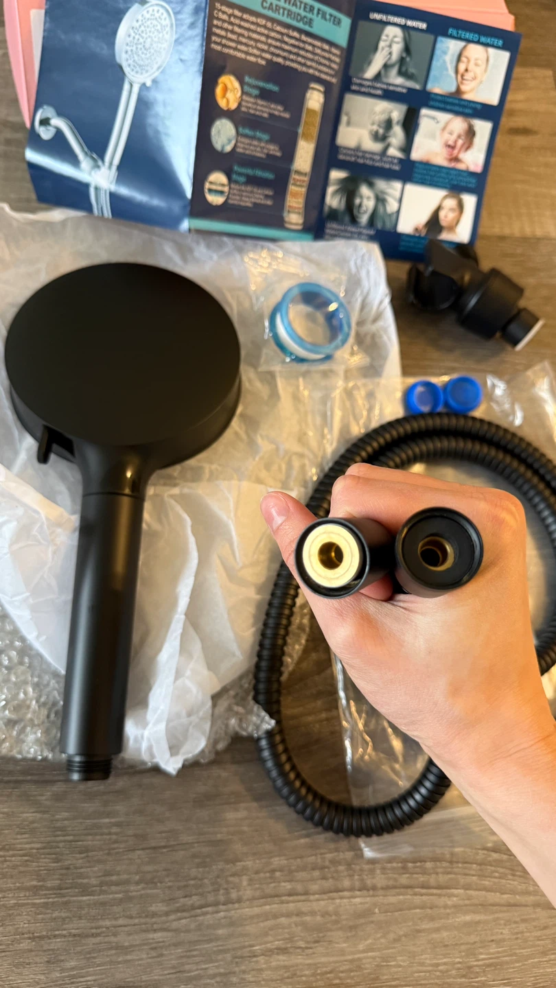 Cobbe Black Filtered Shower Head with Hose - photo 2