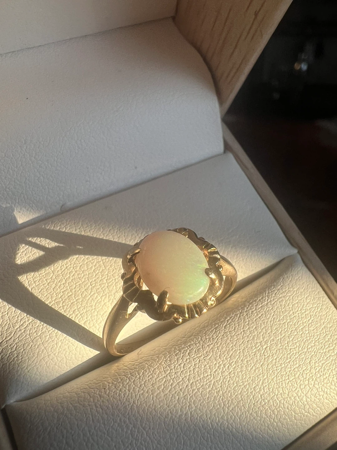 10 k Gold Opal Ring - photo 5