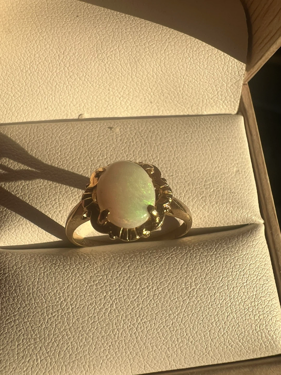 10 k Gold Opal Ring - photo 3