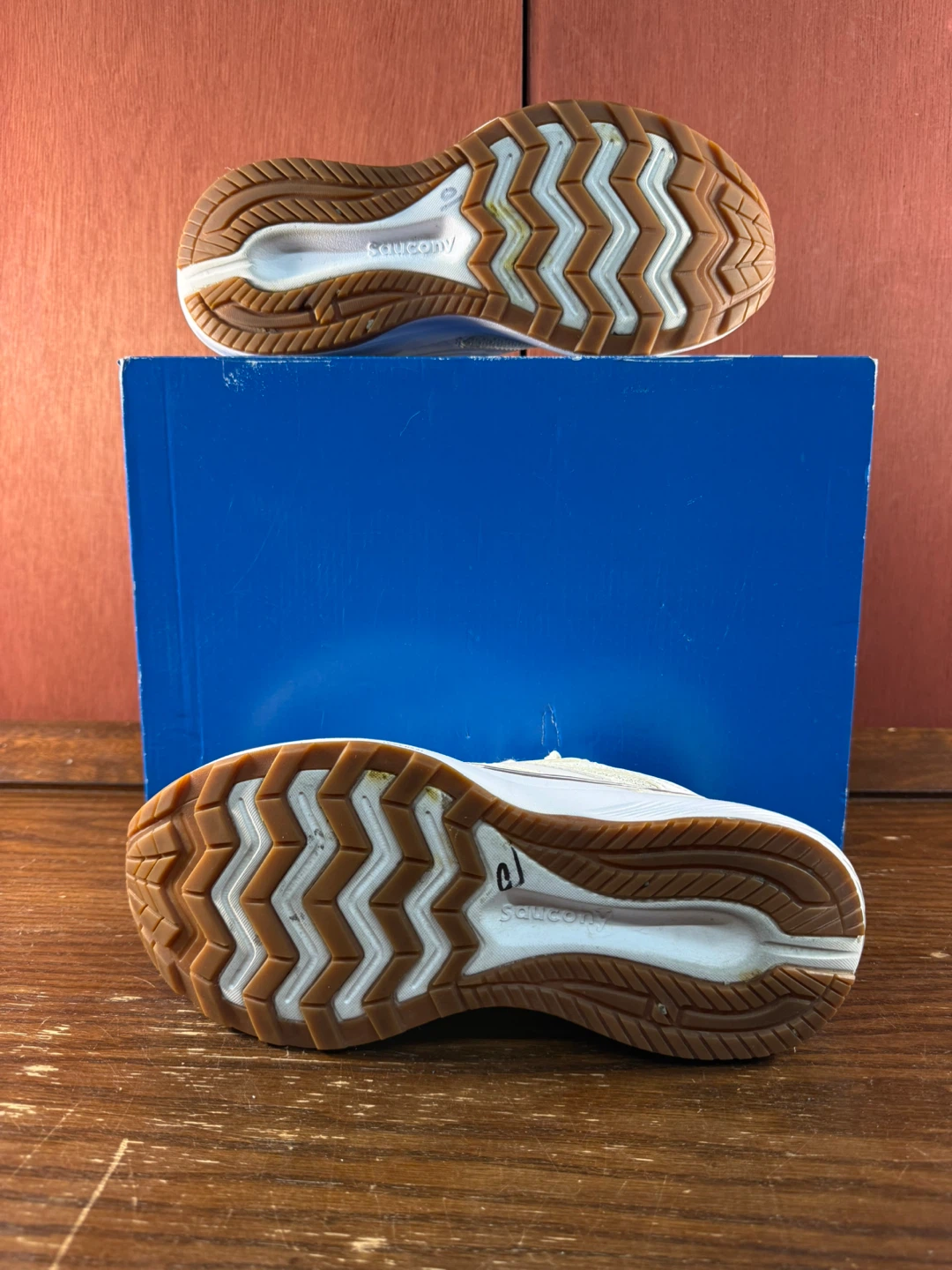 Saucony Cohesion 17 Women’s Running Shoes Pearl Gum Size US 9 - photo 4