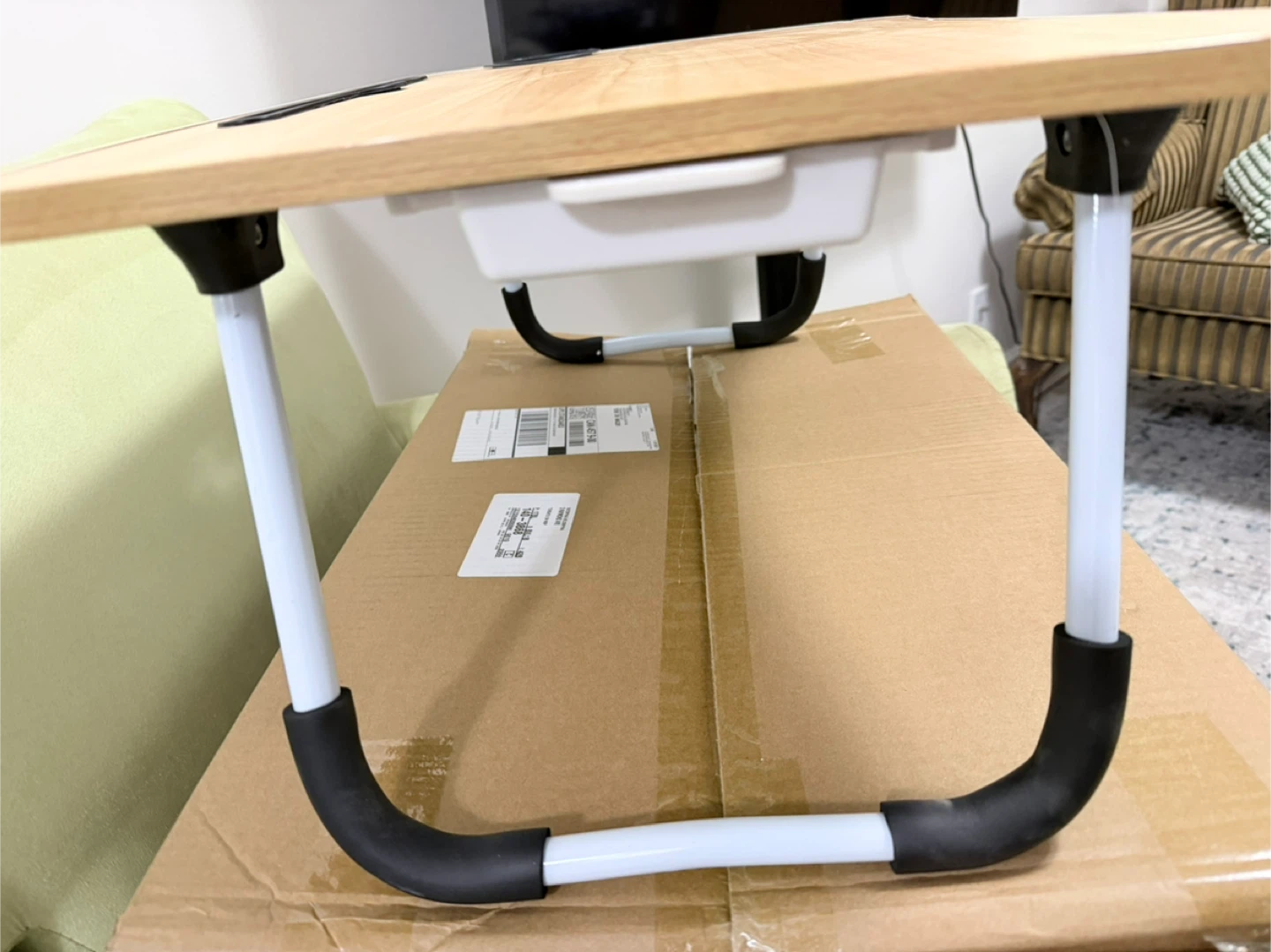 Portable Lap Desk with Cup Holder - photo 4