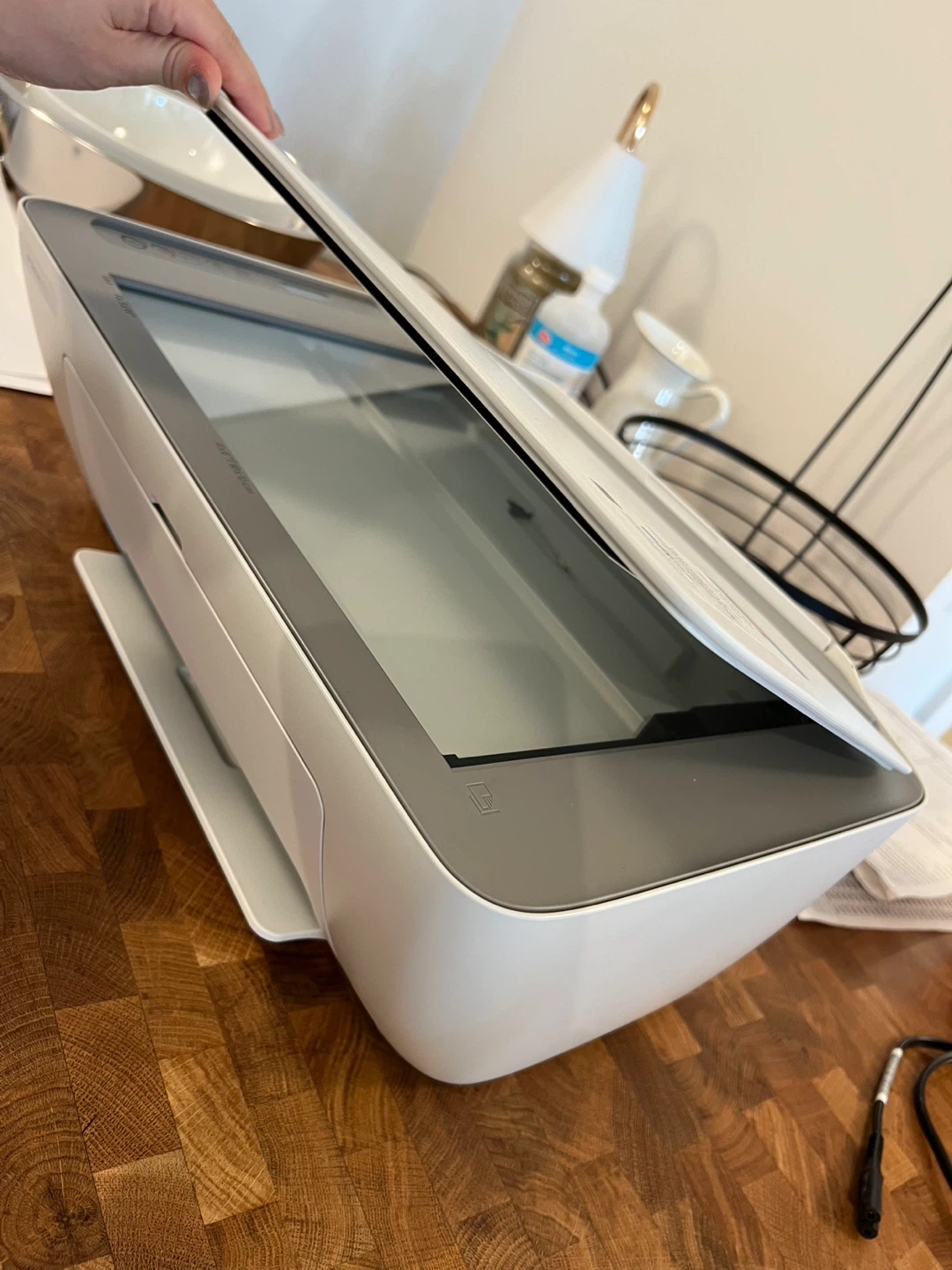 HP DeskJet 2755 All-in-One Printer - photo 2
