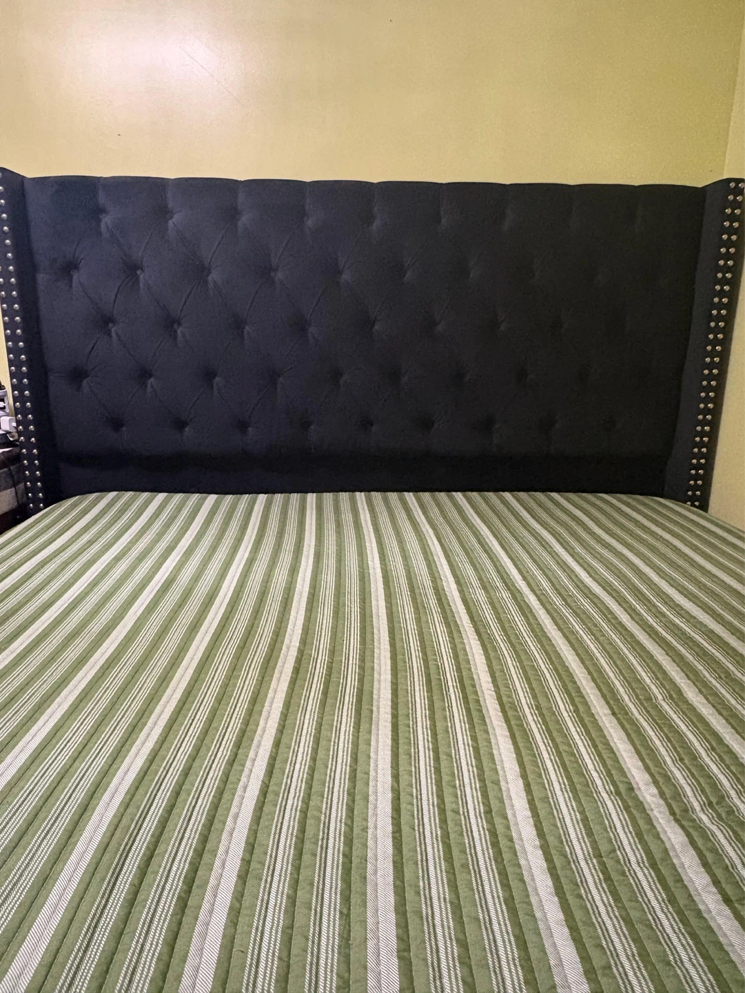 Black Tufted Wingback Headboard