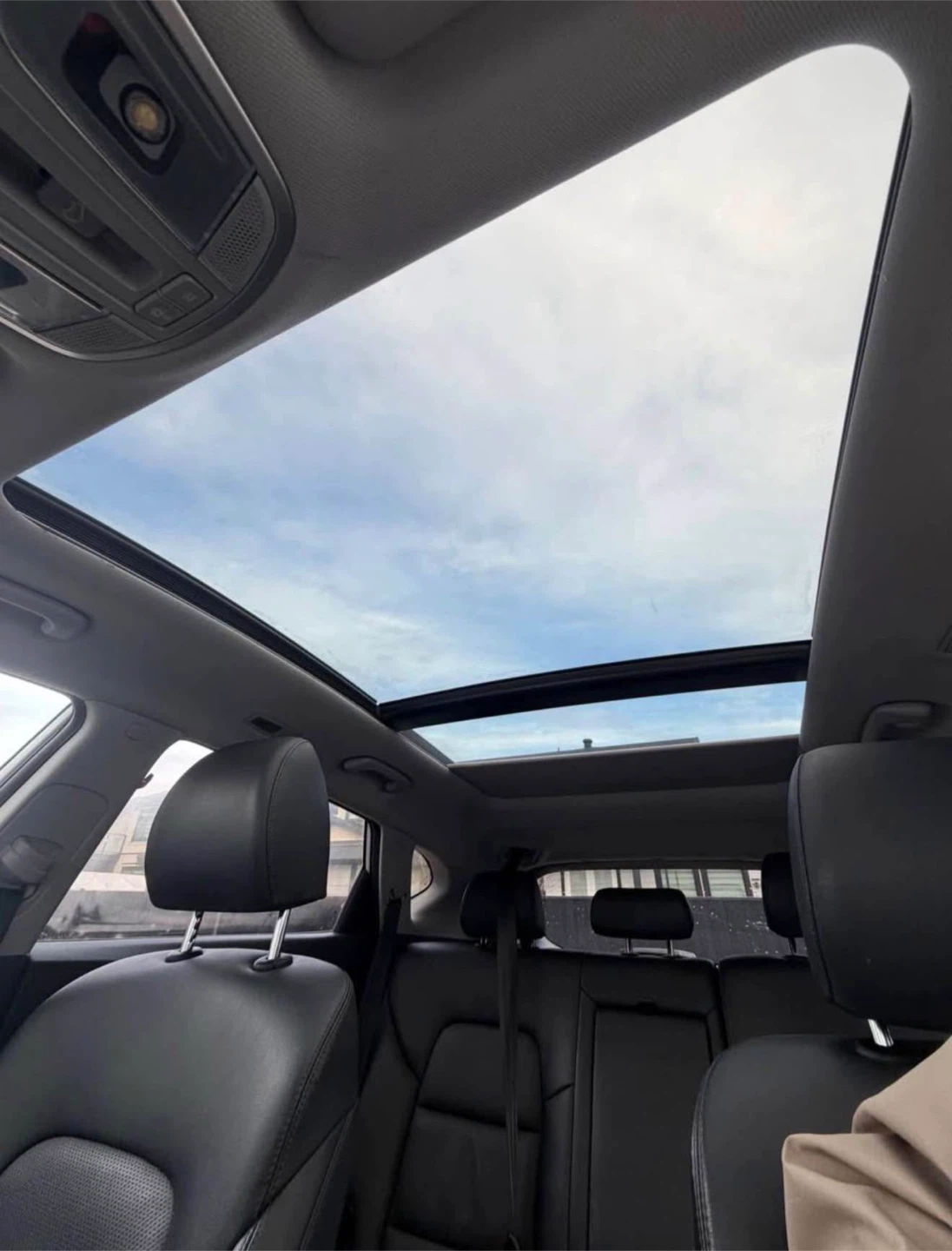 2020 Hyundai Hyundai Tucson Preferred – Sun & Leather Package - photo 3