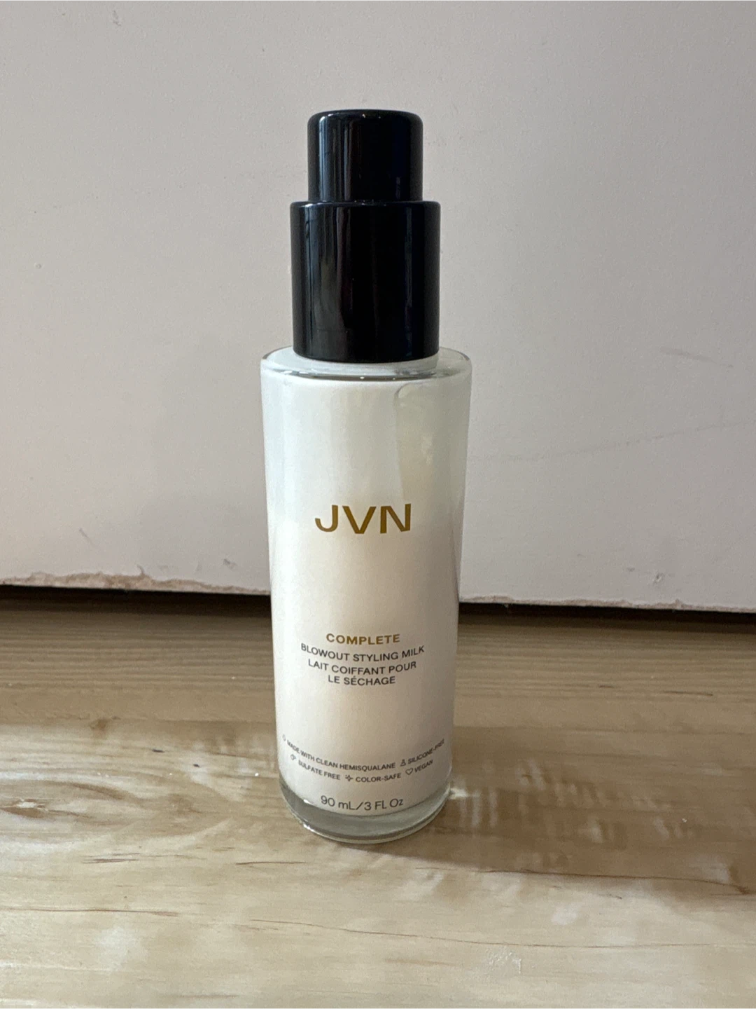 JVN Complete Blowout Styling Milk