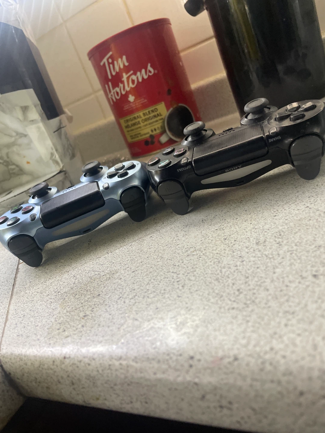 Sony PlayStation 4 DualShock Controllers - photo 2