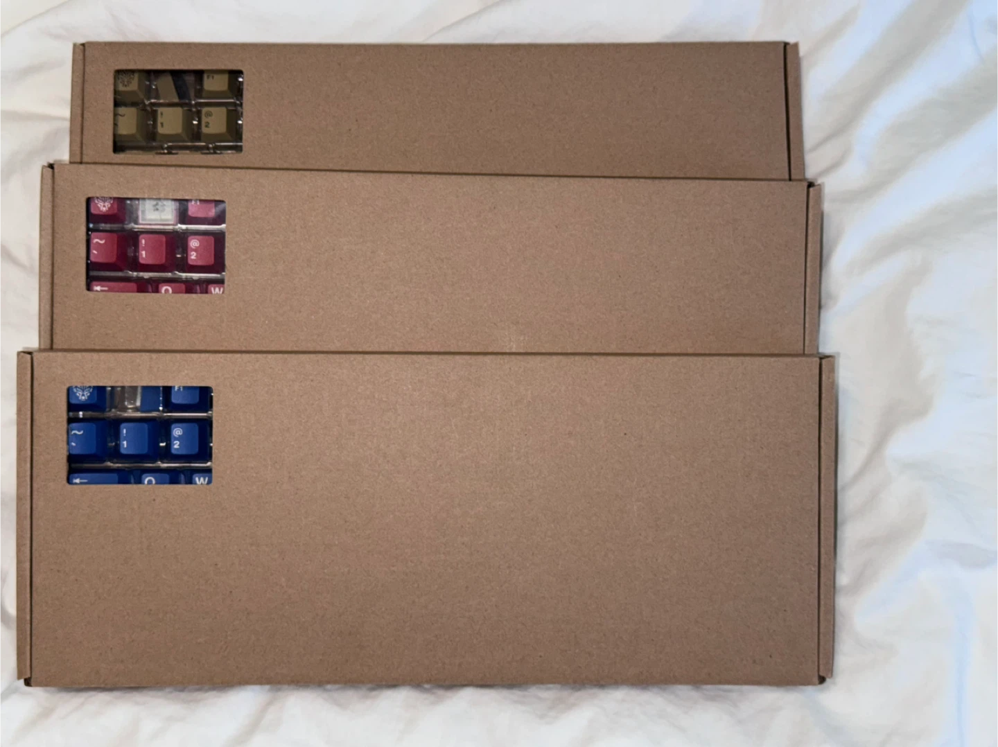 AIFEI PBT keycap 3 sets (red, blue, tan)