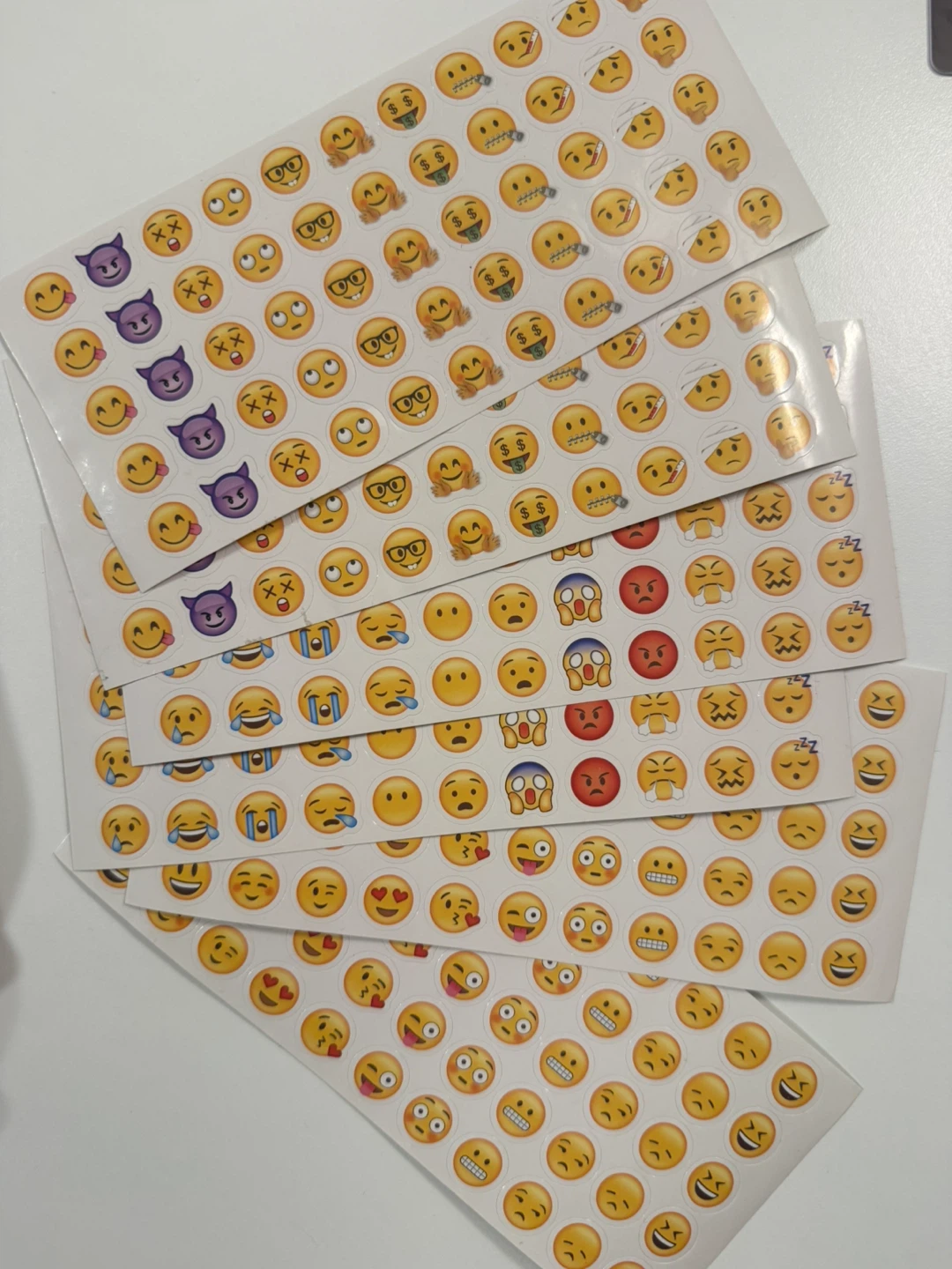 Emoji Stickers - Assorted Faces