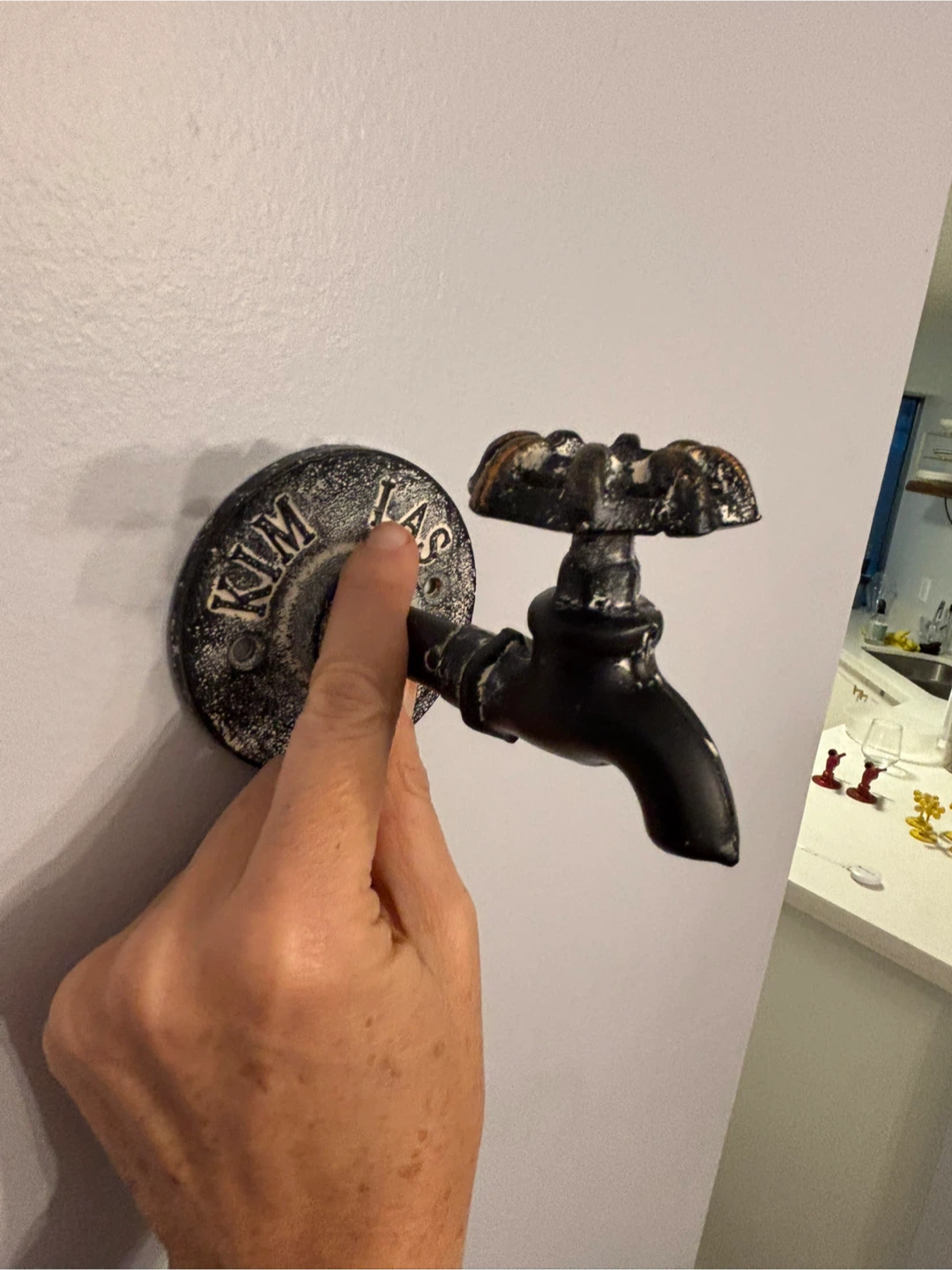 Industrial Style Faucet Wall Hook - photo 4