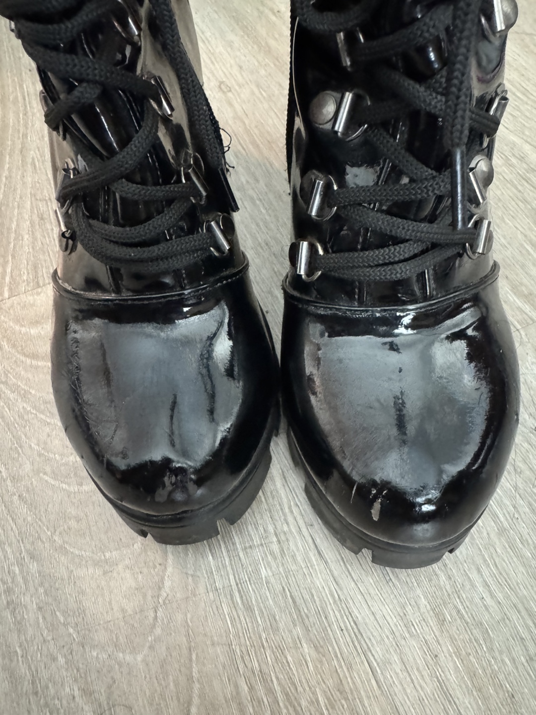 Girls Black Patent Lace-Up Heeled Boots - photo 4