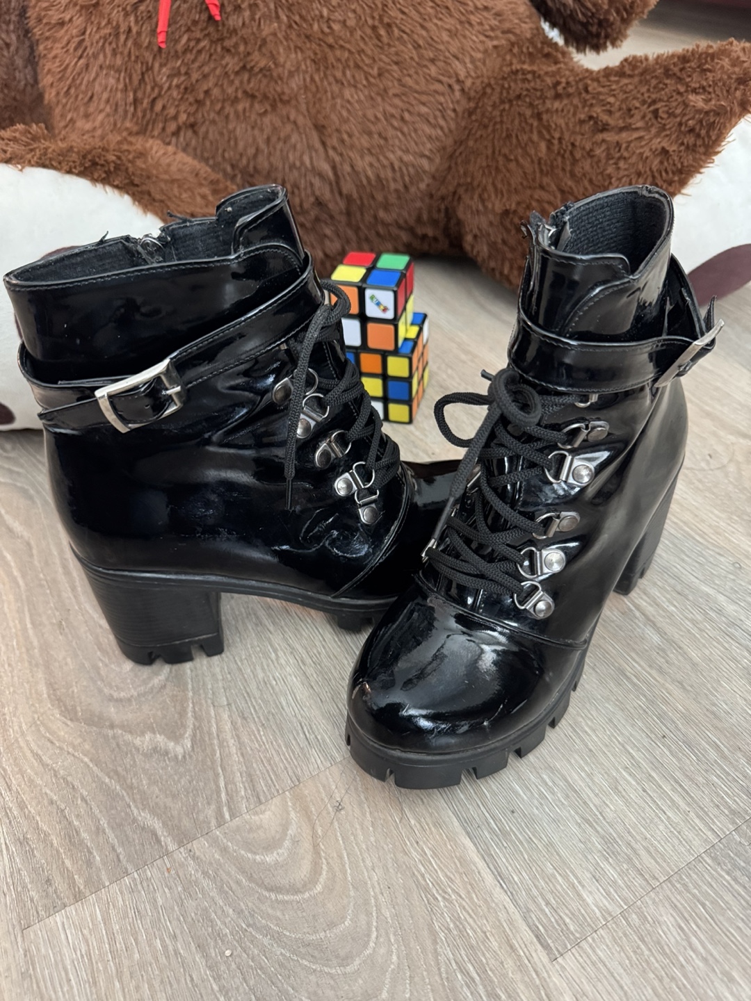 Girls Black Patent Lace-Up Heeled Boots