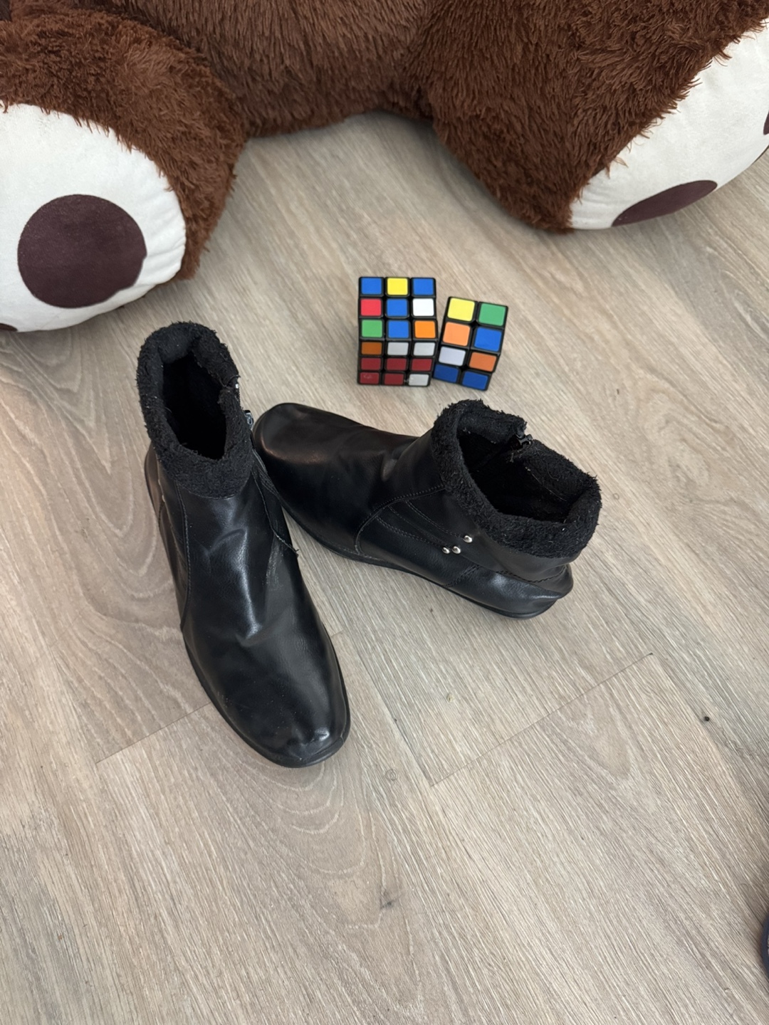 Black Faux Leather Winter Boots - photo 3
