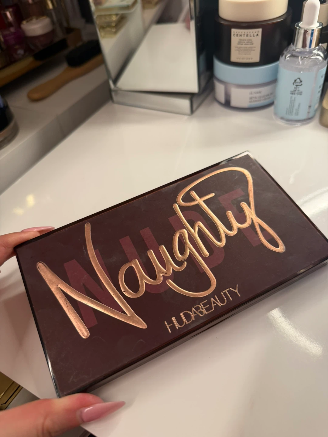 Huda Beauty Naughty Eyeshadow Palette - photo 2