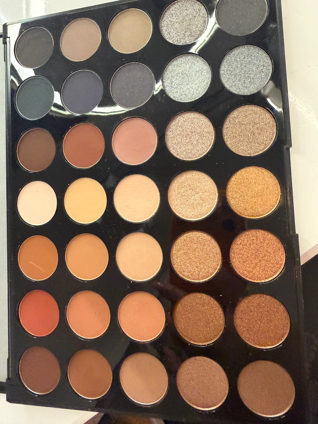 Morphe 35 Pan Eyeshadow Palette