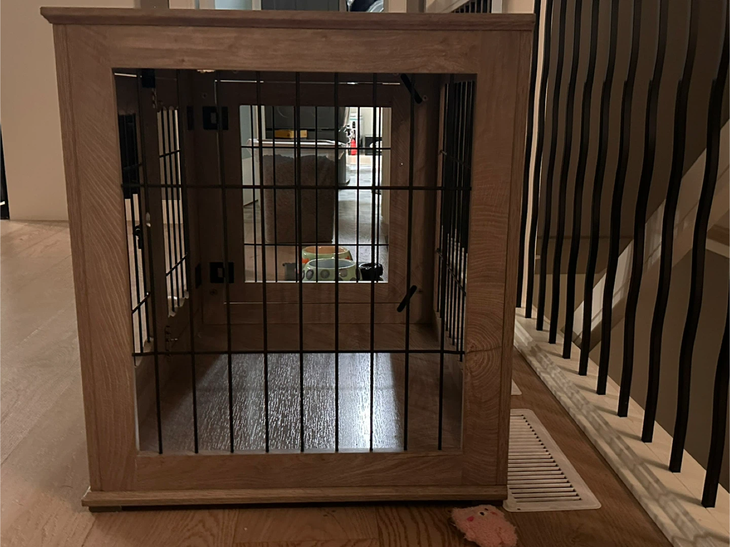 Wooden Dog Crate End Table - photo 2