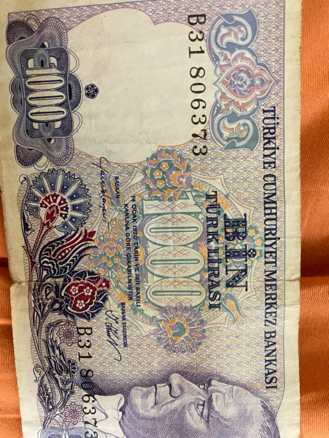 Mixed Banknotes: Turkey & Kazakhstan - photo 2