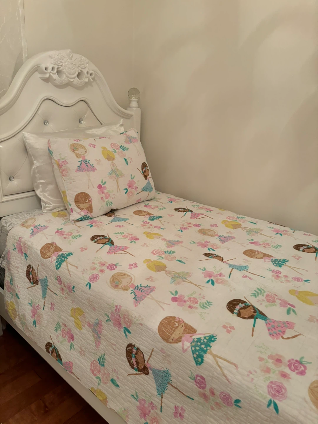 Ballerina twin Quilt Set with Pillow sham and Tote Bag