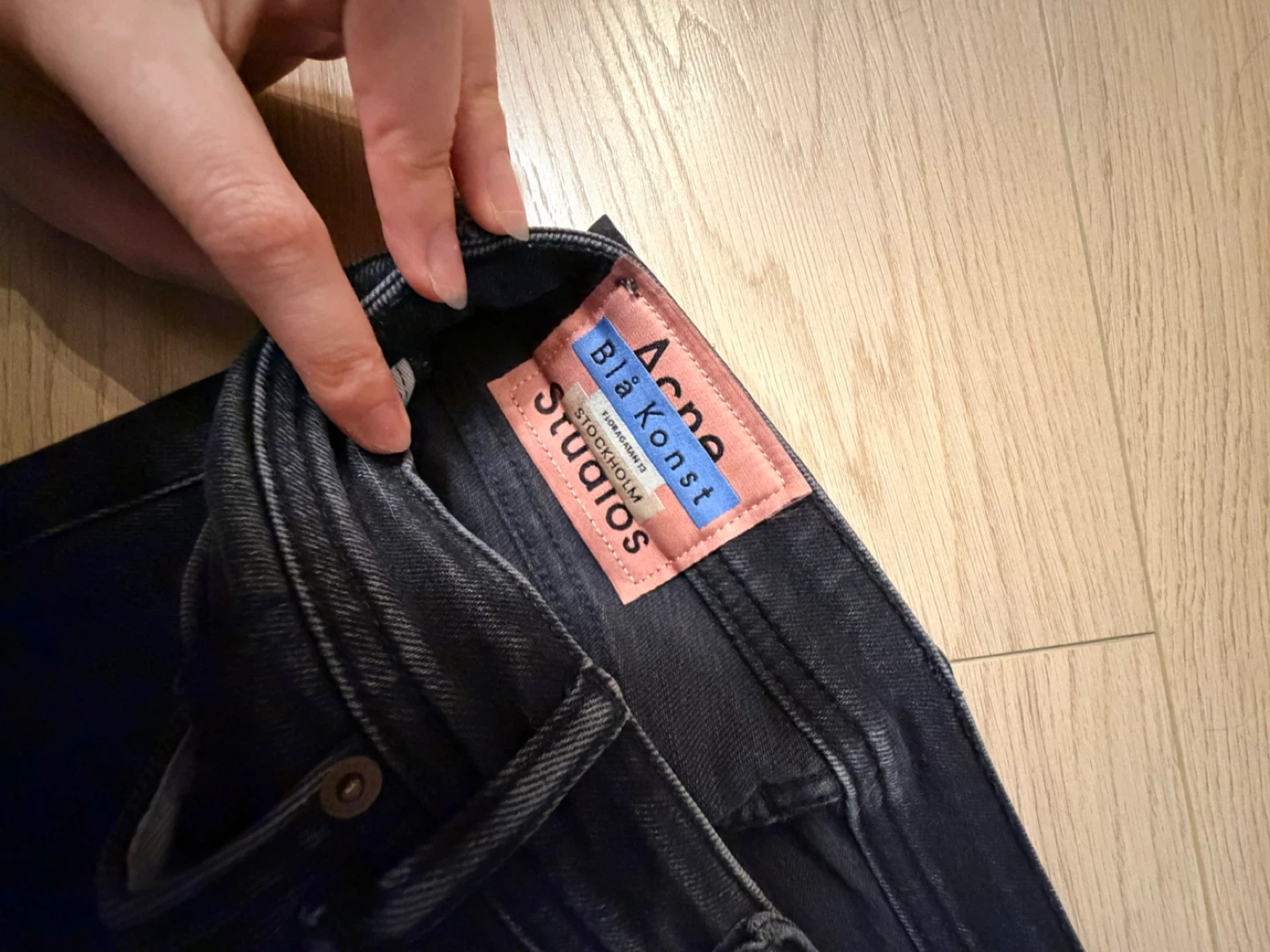 Acne studio jeans size 25