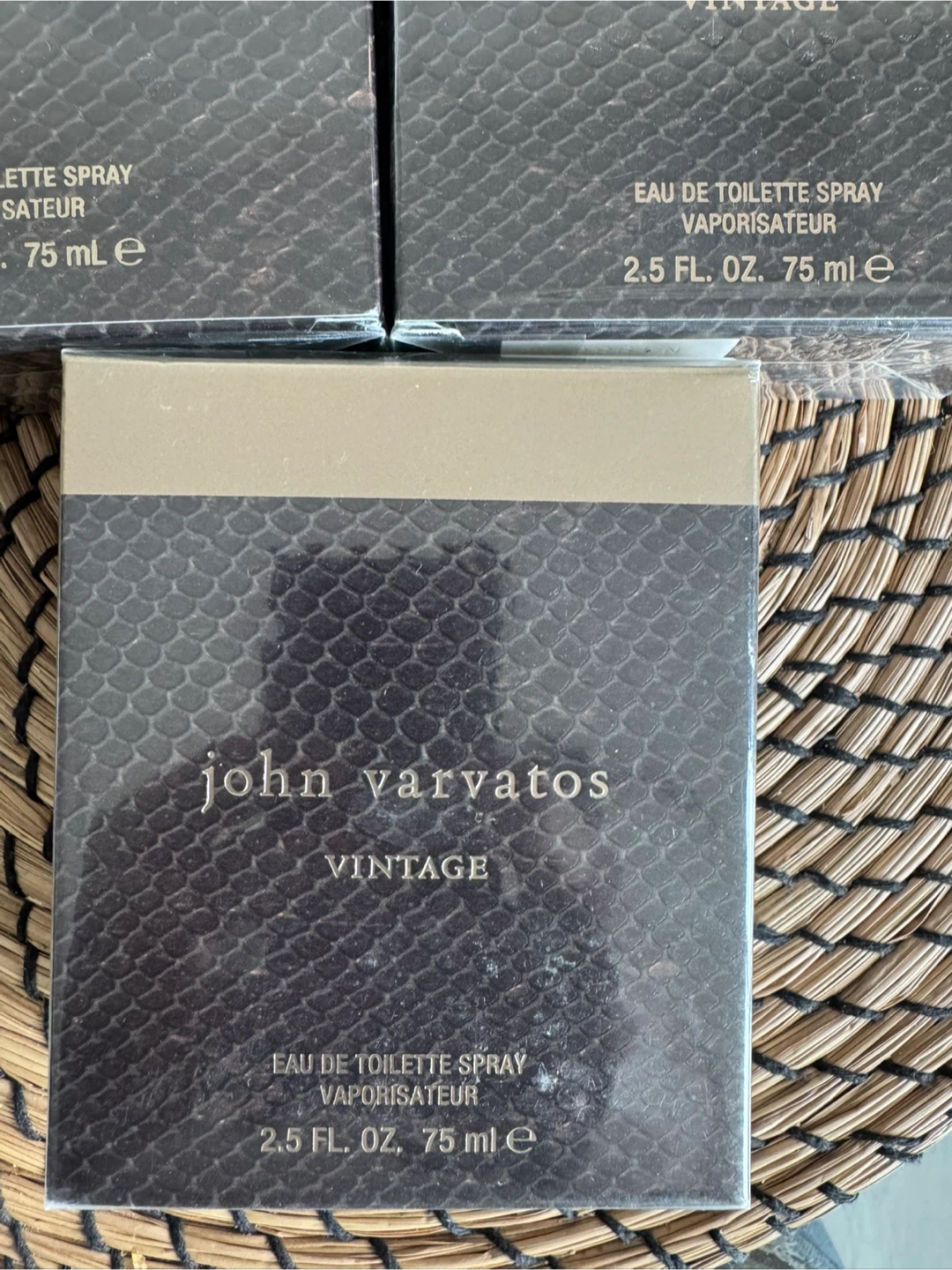 John Varvatos Vintage Eau de Toilette Spray for Men 2.5 fl oz - photo 2