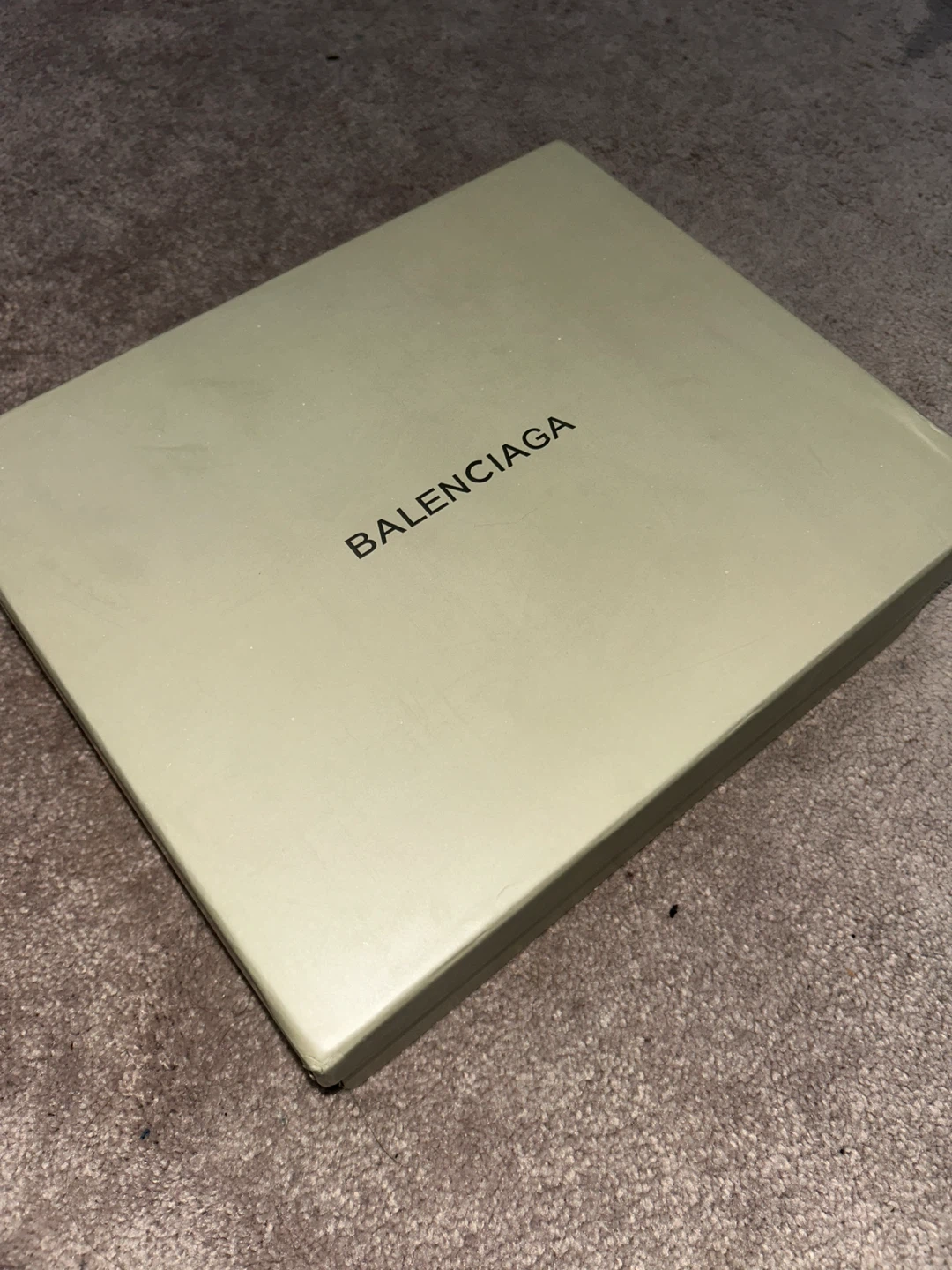 Balenciaga White fur slides - photo 2