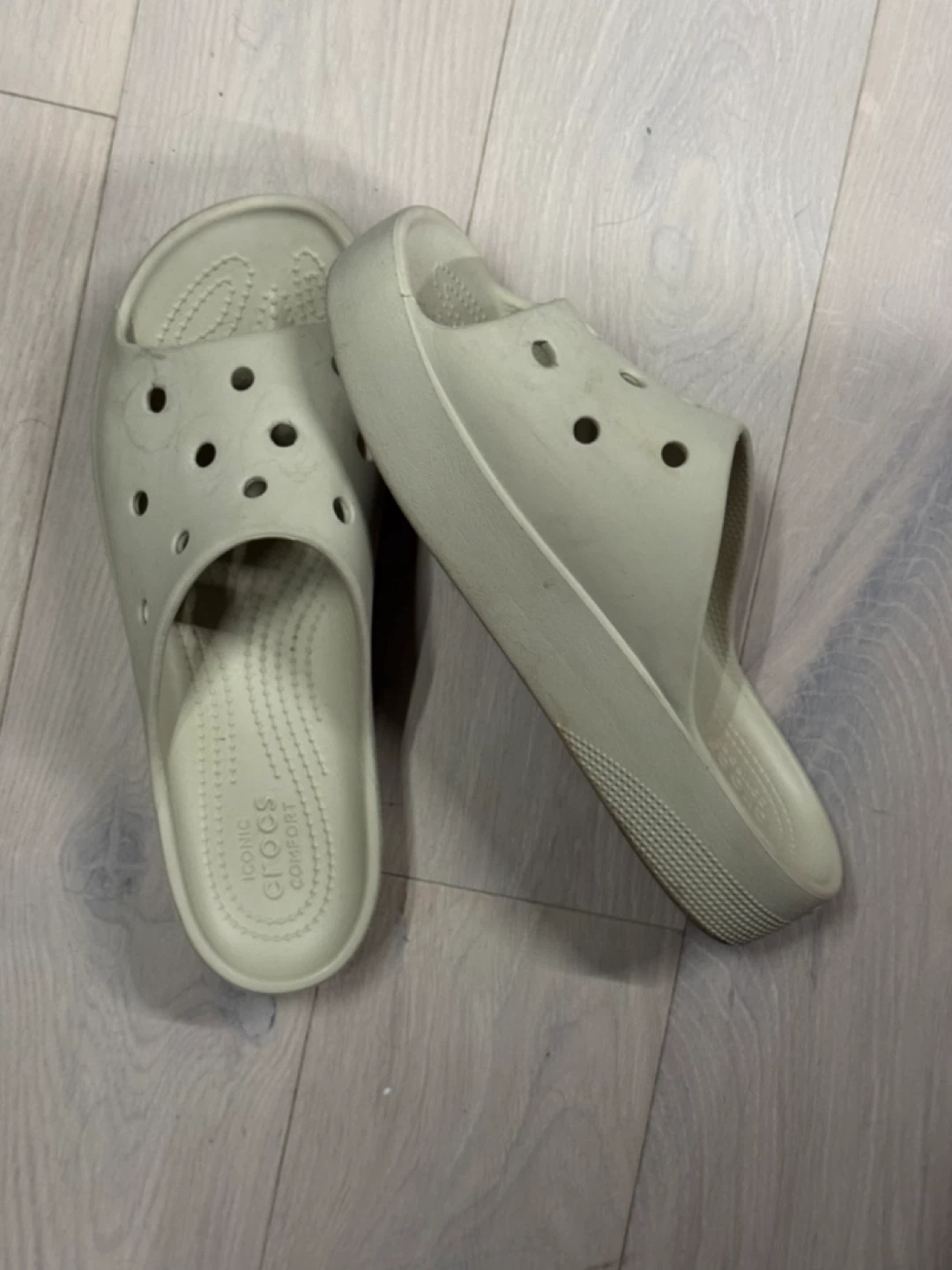 platform croc slides