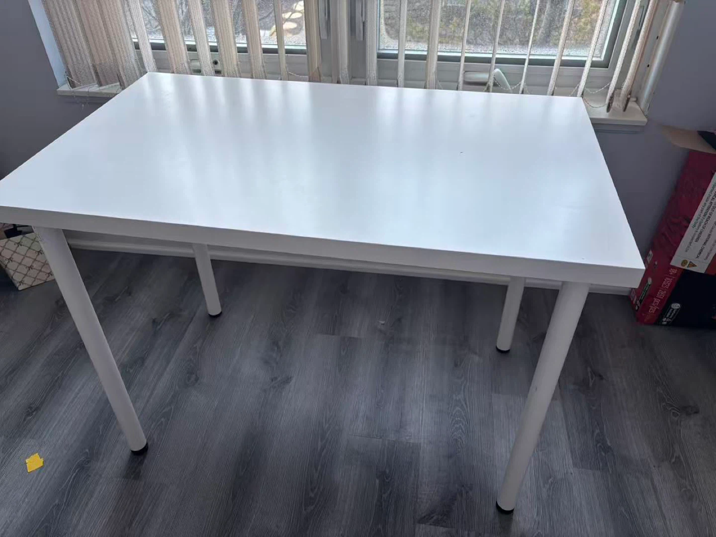 IKEA LINNMON / ADILS table