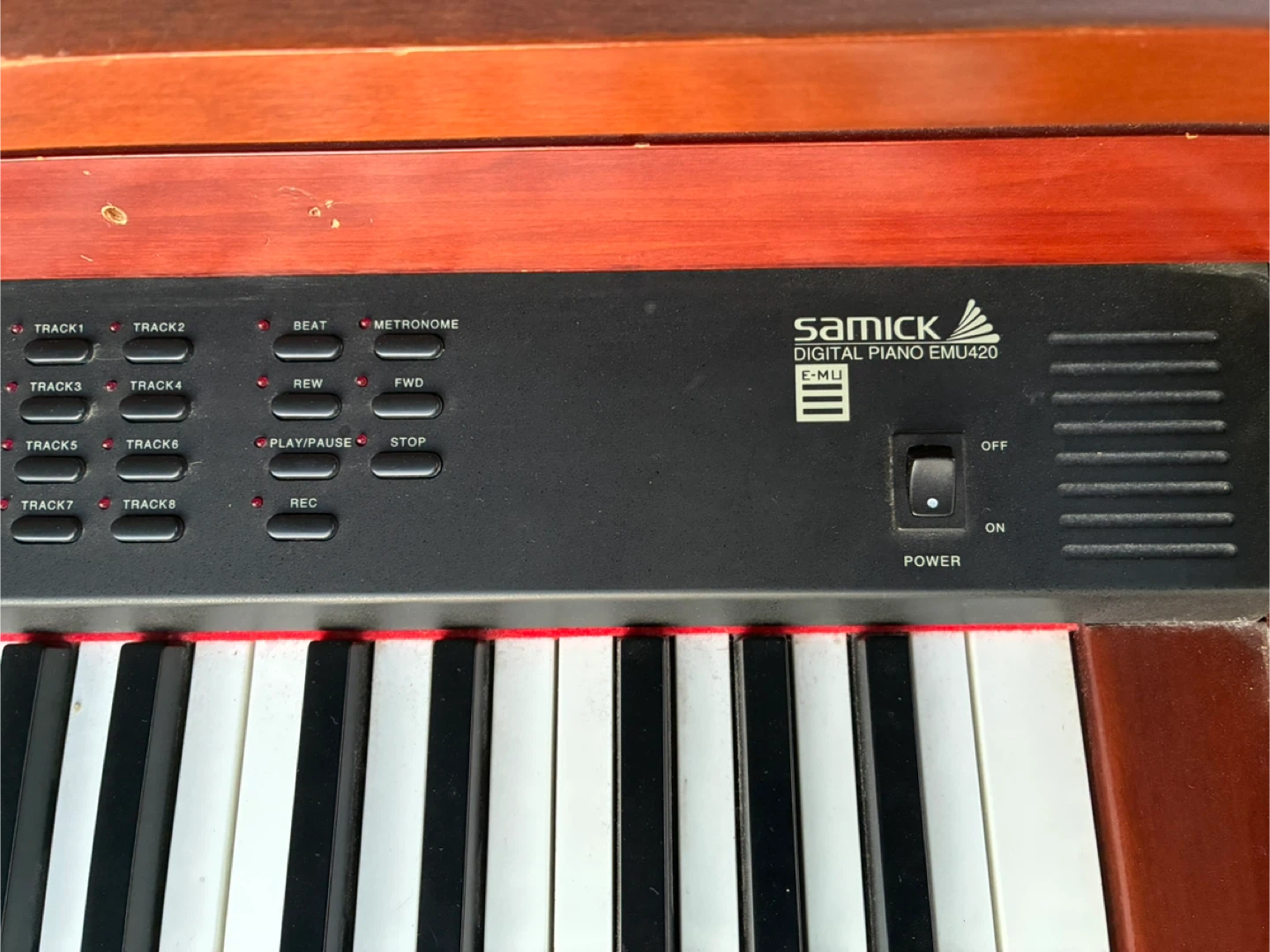 Samick Digital Piano EMU420 - photo 2