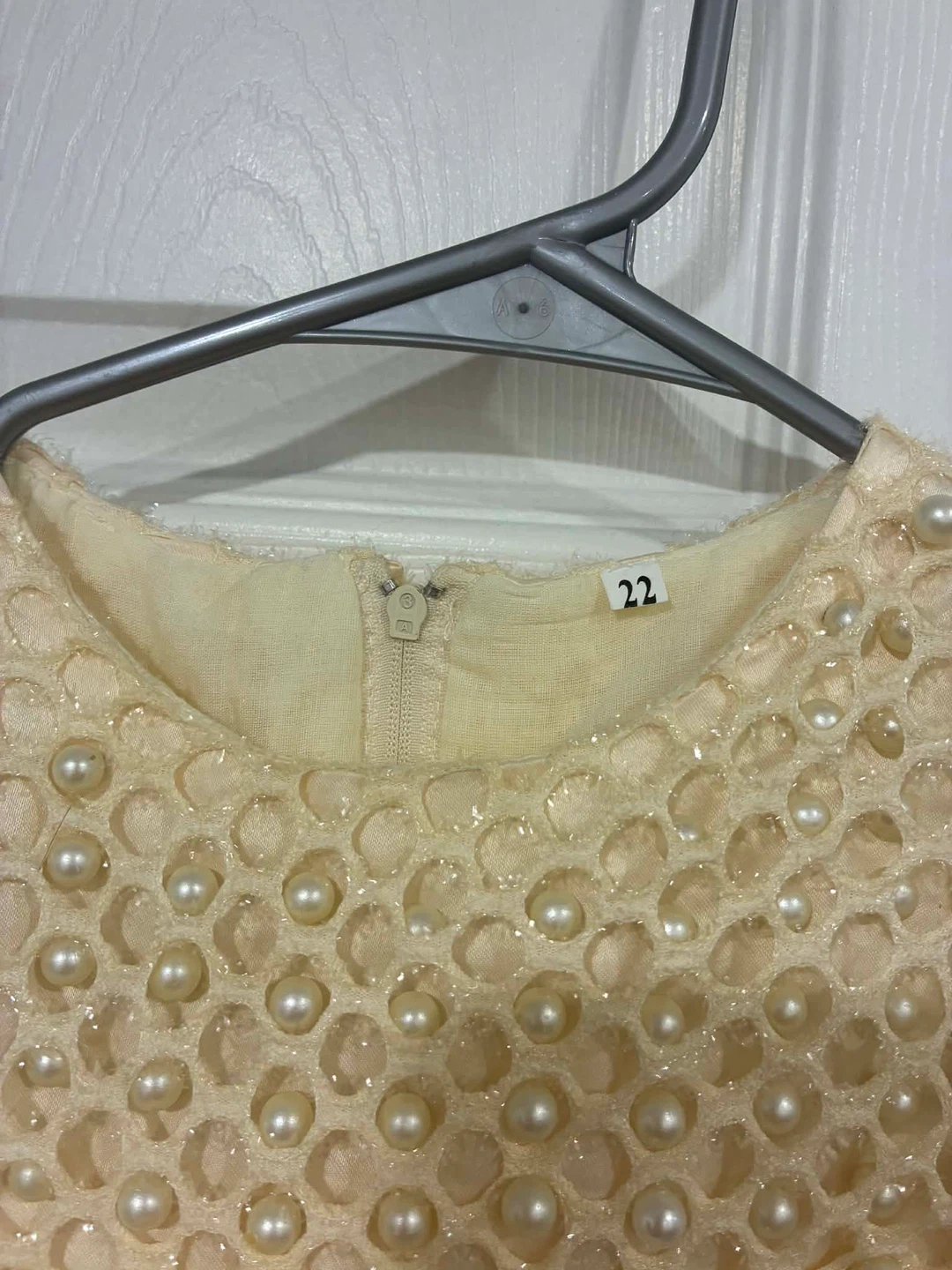 Party Dress for baby girl (Size 22) - photo 3