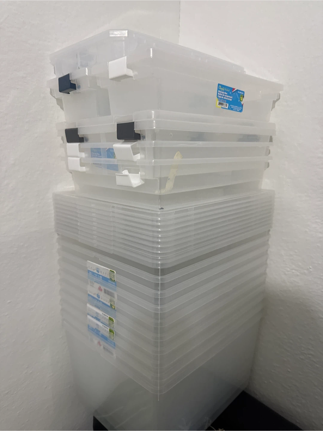6-Quart Clear Storage Containers with Lids - photo 2