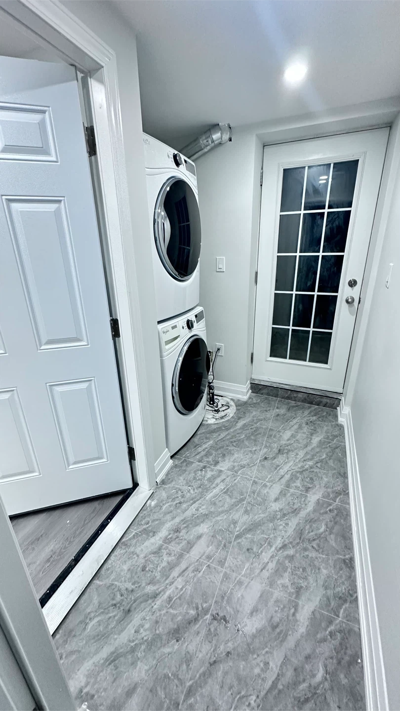 Basement for rent - photo 4